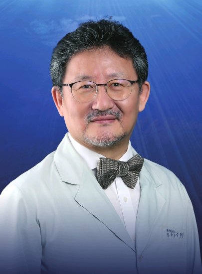 입안이 자주 헐고 따갑다면? 반복되는 구내염 관리법