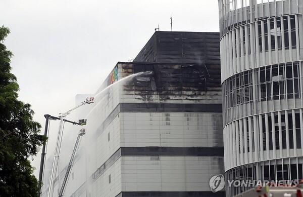 인천 쿠팡물류센터, 스프링클러 준공 때부터 '불량'…최근까지 반복 지적