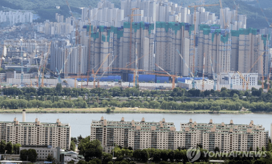 8월 전국 아파트 약 2만 가구 분양..대부분 수도권에 집중
