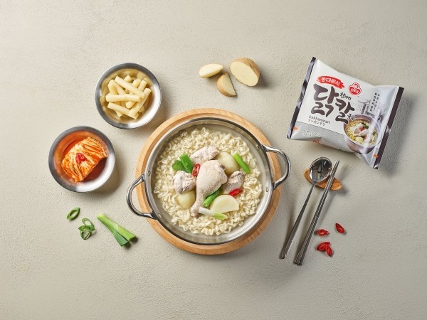 오뚜기 '동대문식 닭한마리 칼국수' 흥행…출시 18일 만에 50만개 판매