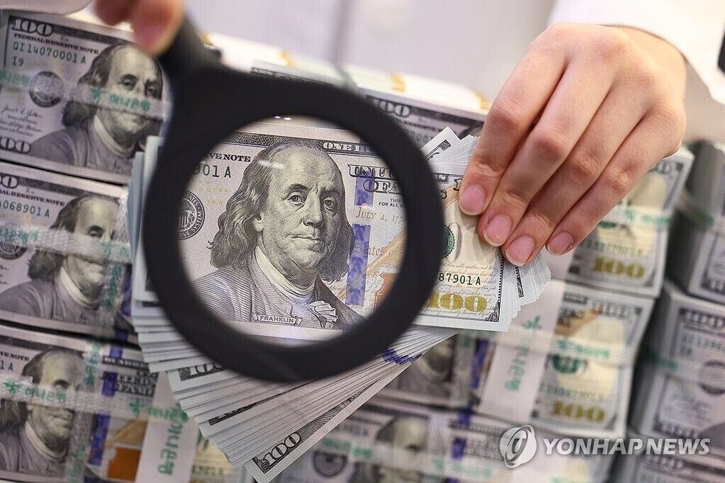 원·달러환율 1420원대 안착...1300원대 진입할까
