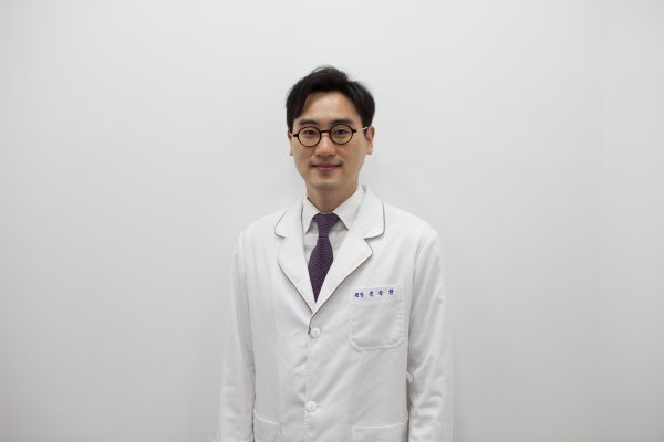청담아티젠의원, 복합 에너지 리프팅 의료기기 ‘사이너맥스’ 도입