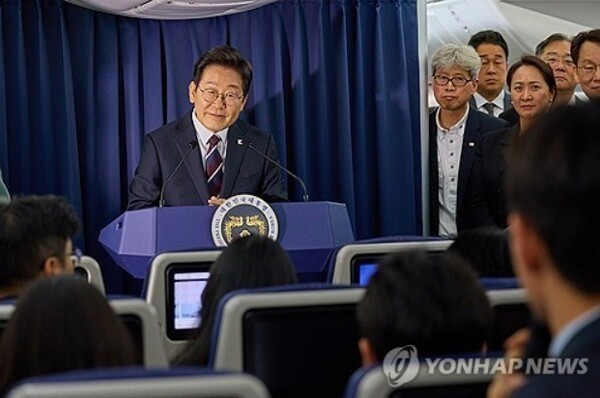 [데스크] '정치적 동지' 대신 '다주택' 택한 李의 책사…기시감 드는 진보의 민낯