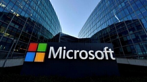 마이크로소프트(MSFT.O), 자체 AI 칩 '마이아 300' 공개…TSMC와 30만 개 생산 협의
