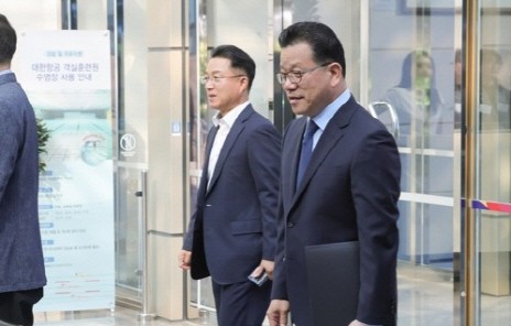 아시아나, 대한항공 품으로…5년 합병 절차 마침표