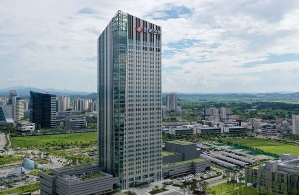 한전, 상반기 영업익 4조9127억…판매량 감소·연료비 상승에 ‘주춤’