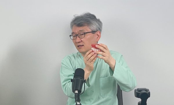 귀에서 들리는 이명소리, 턱관절 문제도 원인 될 수 있어