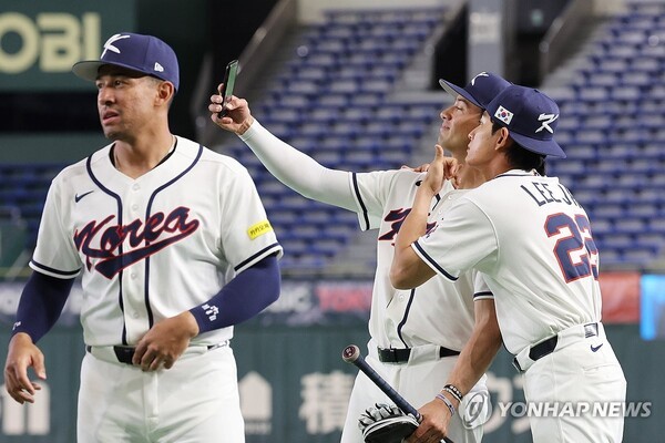 ‘WBC 태극마크’ 위트컴, 샌프란시스코행…이정후와 재회할까