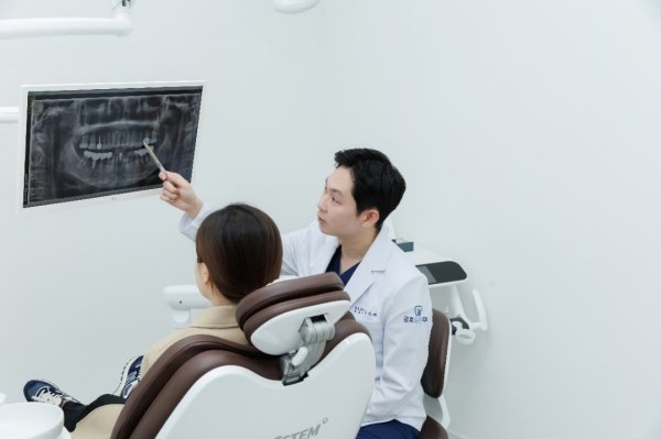 치주질환 방치하면 당뇨·치매 위험 높아질까? 구강건강과 전신질환의 연관성