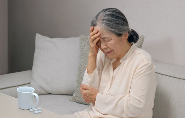 치매 위험 높이는 환경요인 76가지 확인