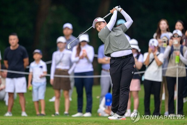 최혜진, 16번 홀서 뒤집힌 우승 꿈…LPGA 상하이 1타 차 준우승
